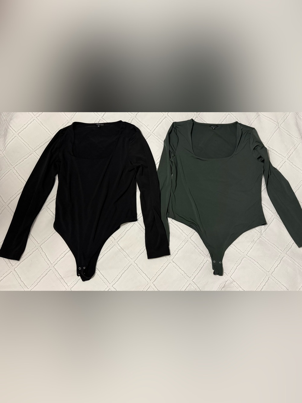 2 Dynamite Women’s Square Long Sleeve Bodysuit - Black / Gray-Green XL